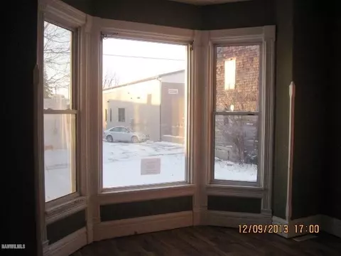 121 E Franklin St, Lanark, IL 61046 photo 10