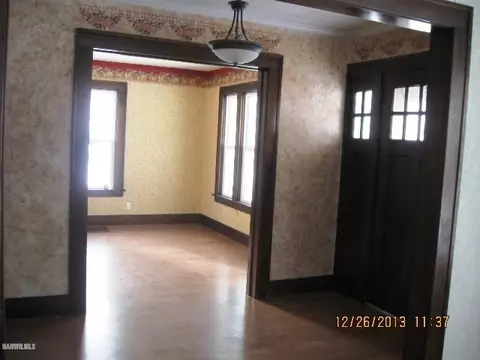 601 S Garfield, Leaf River, IL 61047 photo 4