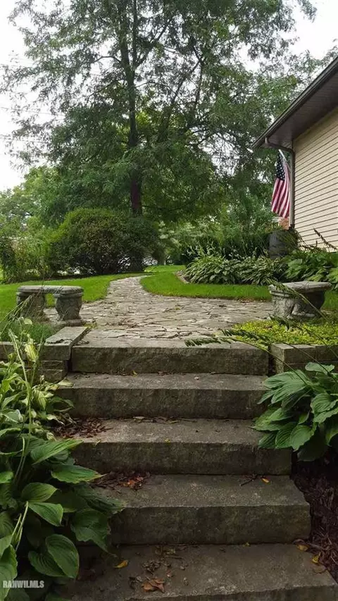 727 E Washington, Mount Carroll, IL 61053 photo 21