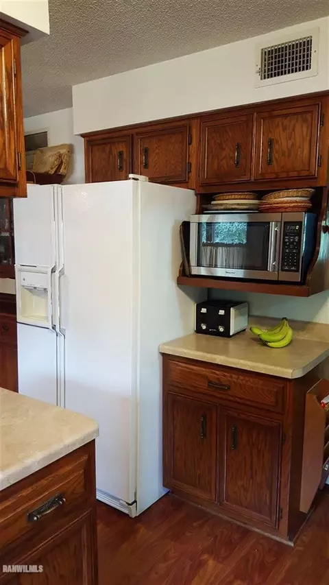 727 E Washington, Mount Carroll, IL 61053 photo 8