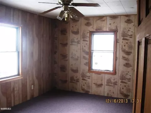 1471 W Becker School Rd, Freeport, IL 61032 photo 14