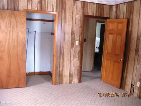 1471 W Becker School Rd, Freeport, IL 61032 photo 13