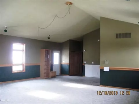 1471 W Becker School Rd, Freeport, IL 61032 photo 19