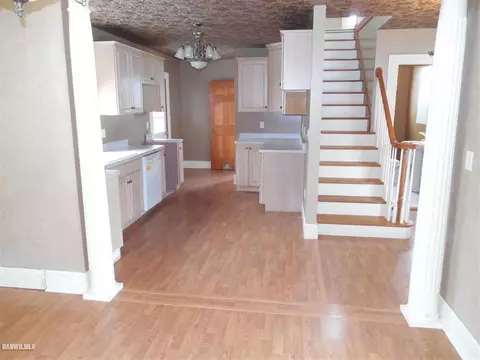 117 E 5th St, Pecatonica, IL 61063 photo 18