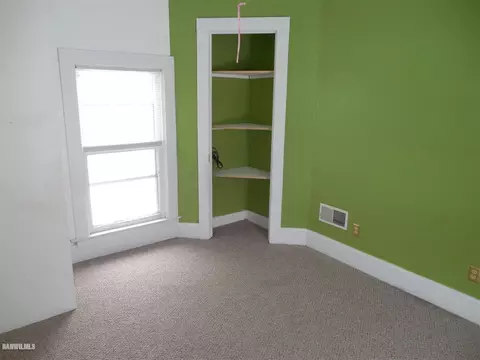 117 E 5th St, Pecatonica, IL 61063 photo 11