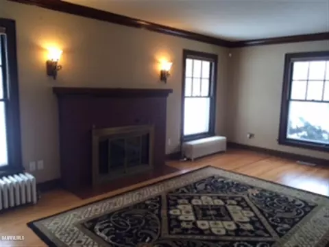 1560 La Cresta Dr, Freeport, IL 61032 photo 17