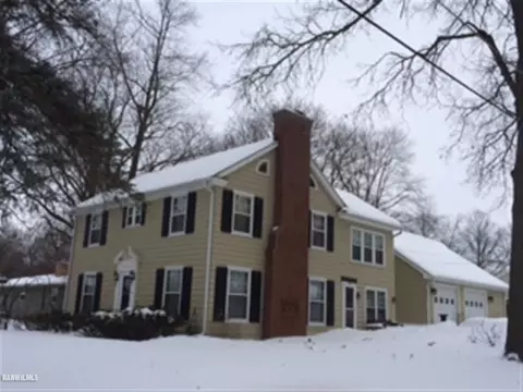 1560 La Cresta Dr, Freeport, IL 61032 photo 24