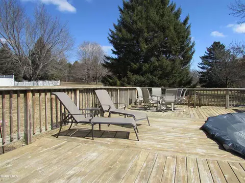 2455 Shepard Dr, Freeport, IL 61032 photo 15