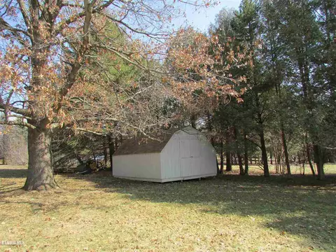 2455 Shepard Dr, Freeport, IL 61032 photo 19