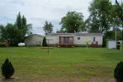 11841 Three Mile Rd, Thomson, IL 61285 photo 2