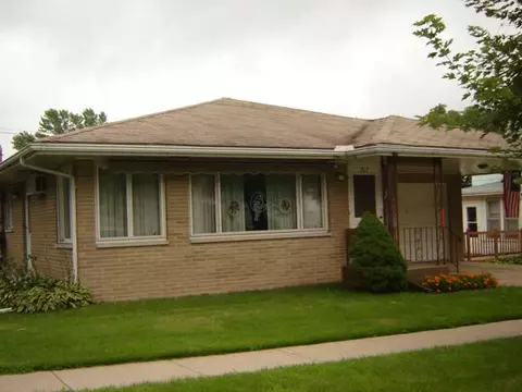 317 S Broad St, Lanark, IL 61046 photo 1