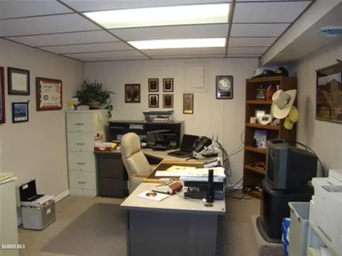 740 Towne Dr, Freeport, IL 61032 photo 14