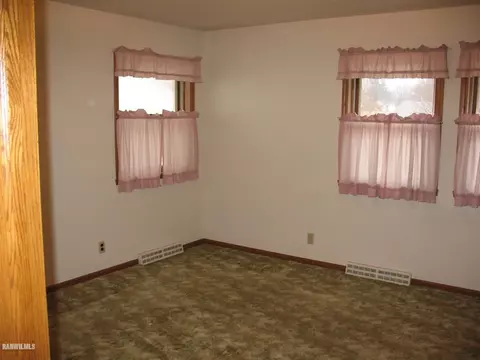 520 Huggins, Lanark, IL 61046 photo 10