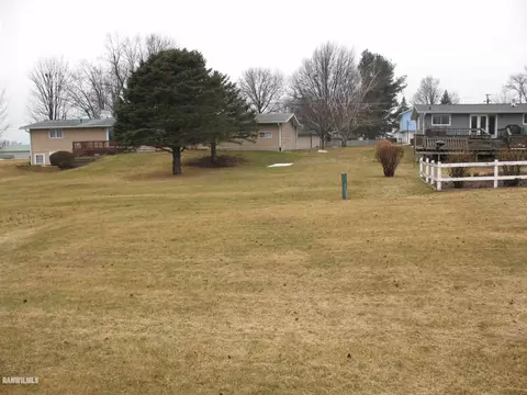 520 Huggins, Lanark, IL 61046 photo 24