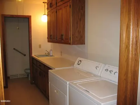 520 Huggins, Lanark, IL 61046 photo 5