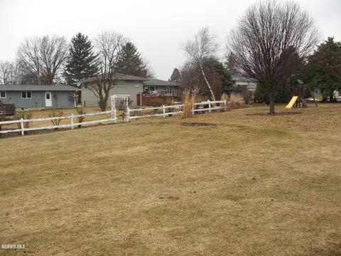 520 Huggins, Lanark, IL 61046 photo 23
