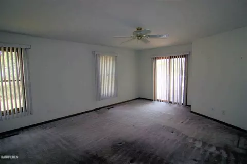 246 Wickshire, Davis, IL 61019 photo 13