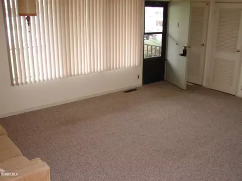 217 N Bailey, Freeport, IL 61032 photo 5