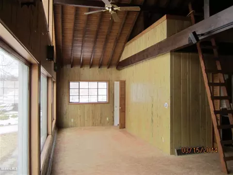 210 E Benton, Mount Carroll, IL 61053 photo 14