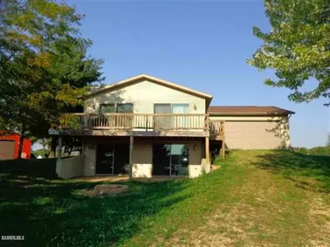 4-133 Sunset Ct, Lanark, IL 61046 photo 1