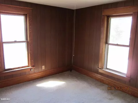 718 E Locust St, Lanark, IL 61046 photo 14