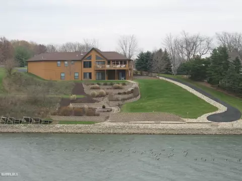 27-49 Ridgeview Dr, Lanark, IL 61046 photo 1