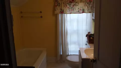 105 Broad St, Mount Carroll, IL 61053 photo 10