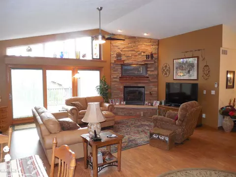 1443 Chadbourne Dr, Davis, IL 61019 photo 7