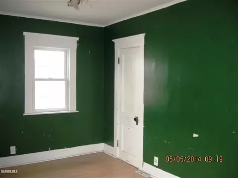 1120 S State Ave, Freeport, IL 61032 photo 13