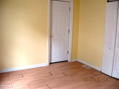 1120 S State Ave, Freeport, IL 61032 photo 9