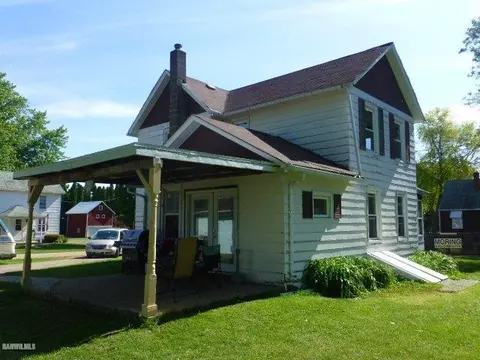 330 Marion Ave, Chadwick, IL 61014 photo 13