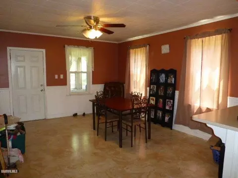 330 Marion Ave, Chadwick, IL 61014 photo 3