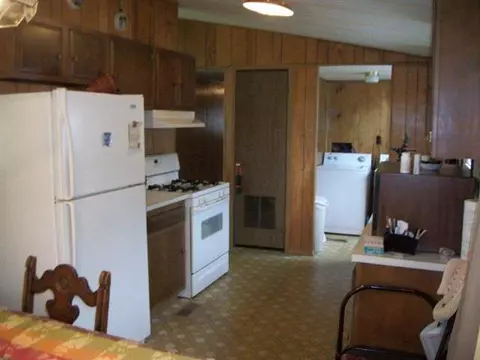 10429 Two Mile Rd, Thomson, IL 61285 photo 5