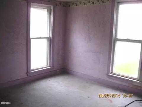 504 Jackson St, Mount Carroll, IL 61053 photo 10