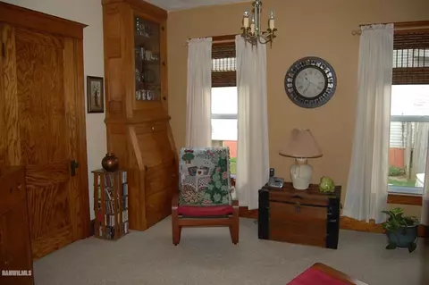 924 S Maple, Freeport, IL 61032 photo 14