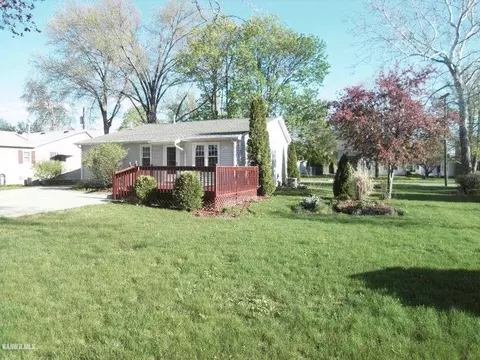 313 W 3rd St, Byron, IL 61010 photo 12