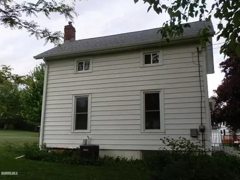 304 Carnifix St, Davis, IL 61019 photo 3
