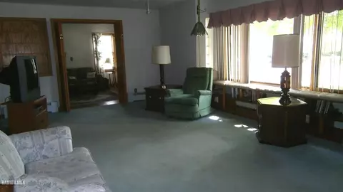 59 School St, Chadwick, IL 61014 photo 4