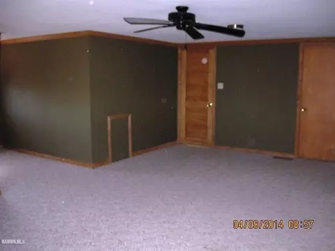 663 Brad Mar Dr, Freeport, IL 61032 photo 14