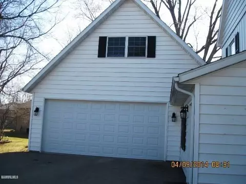 663 Brad Mar Dr, Freeport, IL 61032 photo 25