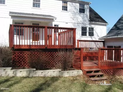 663 Brad Mar Dr, Freeport, IL 61032 photo 5