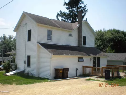 529 E Pearl St, Lanark, IL 61046 photo 3