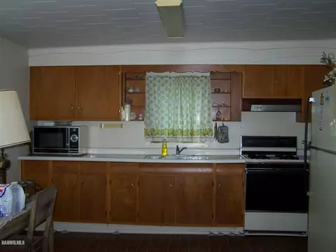 3376 Riverview Rd, Thomson, IL 61285 photo 2