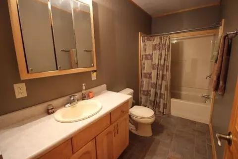742 N River Rd, Ridott, IL 61067 photo 19