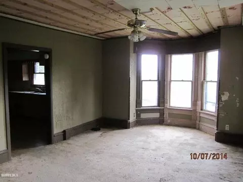 26 E 4th St, Chadwick, IL 61014 photo 3