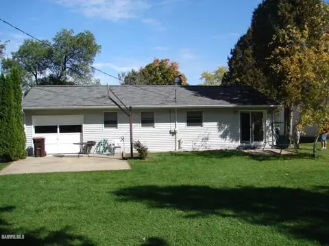 1417 Mark Dr, Freeport, IL 61032 photo 16