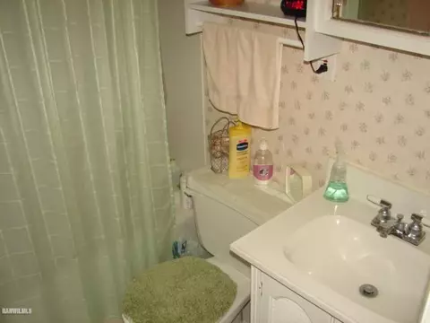 1417 Mark Dr, Freeport, IL 61032 photo 11