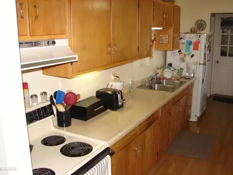 1417 Mark Dr, Freeport, IL 61032 photo 6