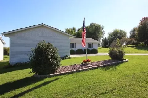 2320 Lake Summerset Rd, Davis, IL 61019 photo 2