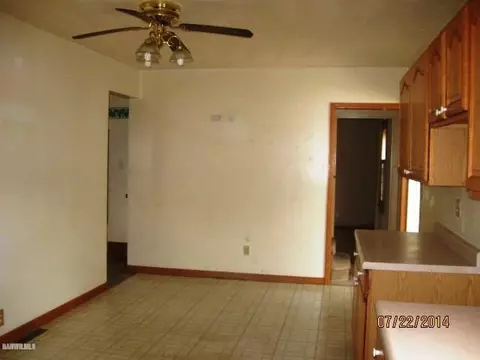 1304 Morningside Dr, Freeport, IL 61032 photo 13